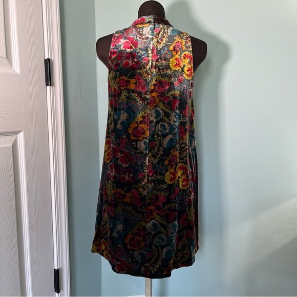 Loft sleeveless mock neck floral velvet swing dress size XS - Picture 3 of 6